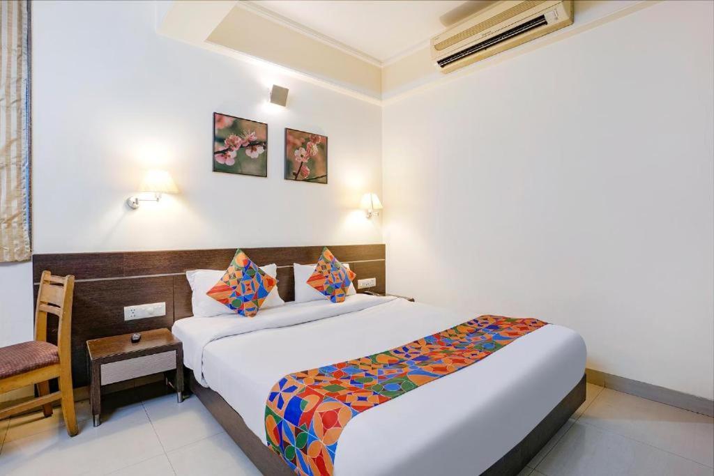 Hotel Gandharva Residency Swargate Pune Esterno foto